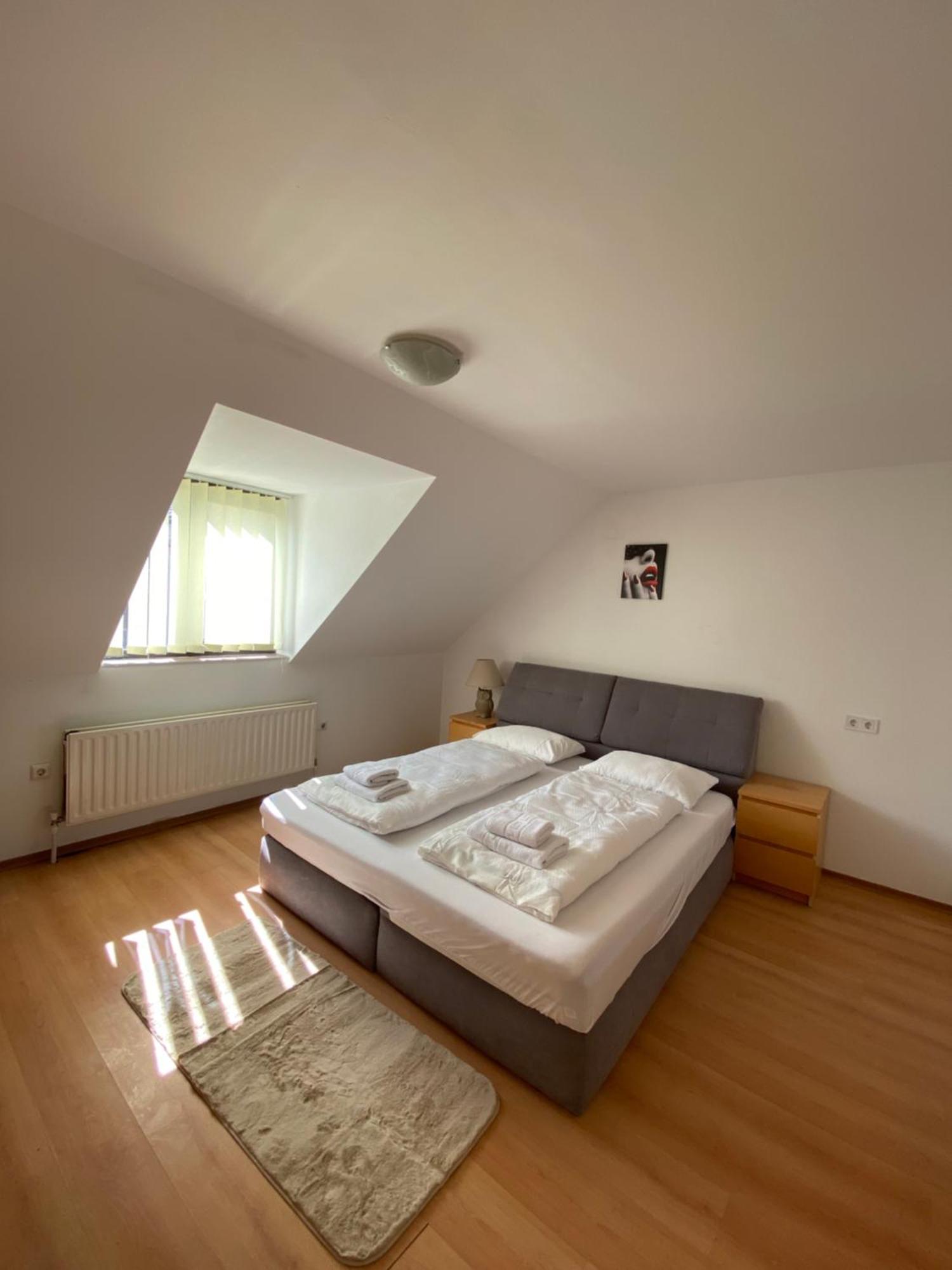 Mat & Edw Room Câmpulung Moldovenesc Exterior foto